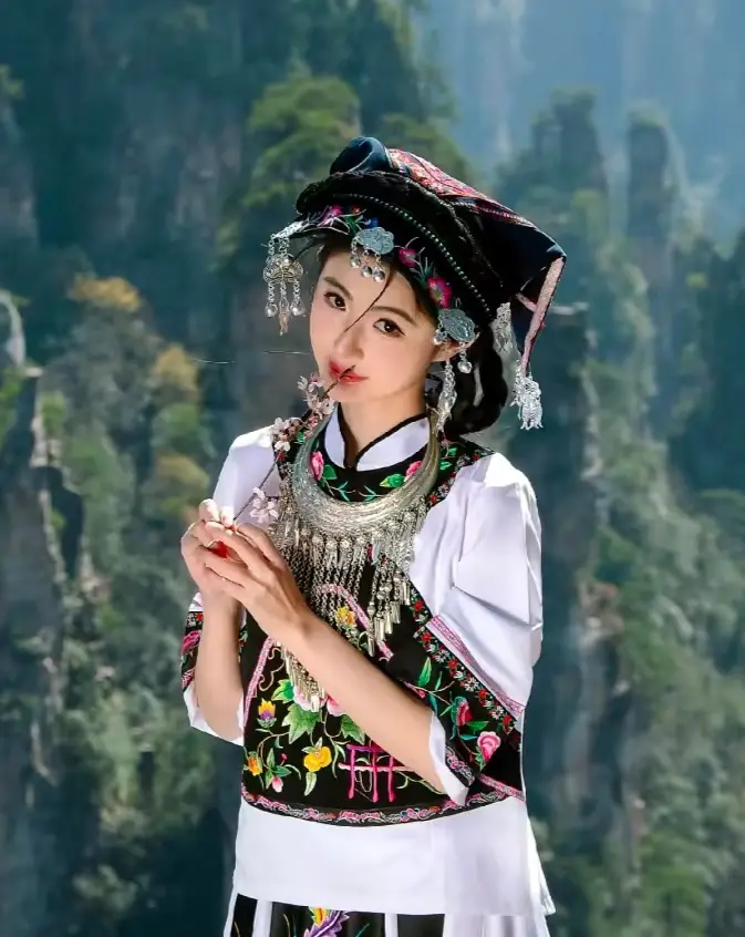 湘西全景vip專車專導純玩包團6日游